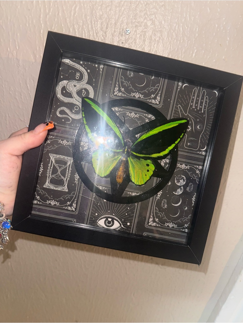 Framed Green Butterfly Pentagram Wall Art - Home Wall Decor